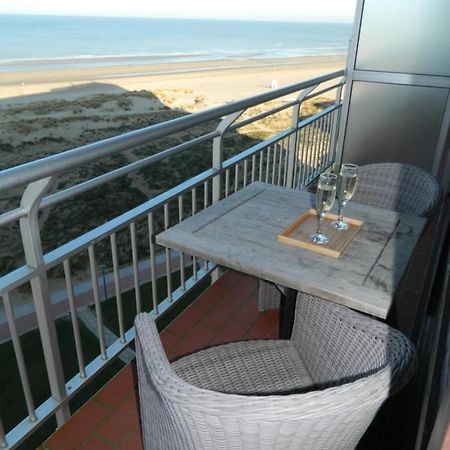 Ferienwohnung Schoonzicht Oostduinkerke Exterior foto